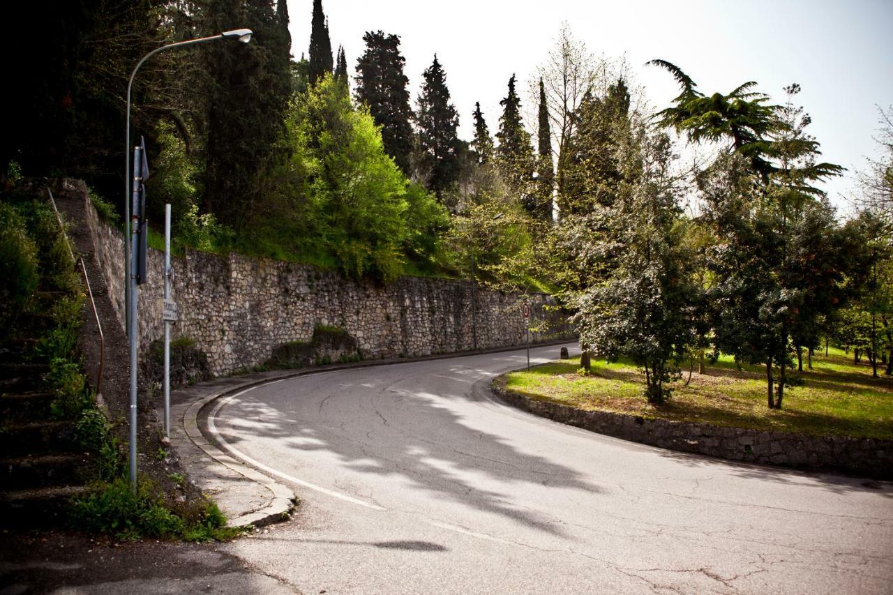 Castello San Felice Bed & Breakfast Verona Exterior foto
